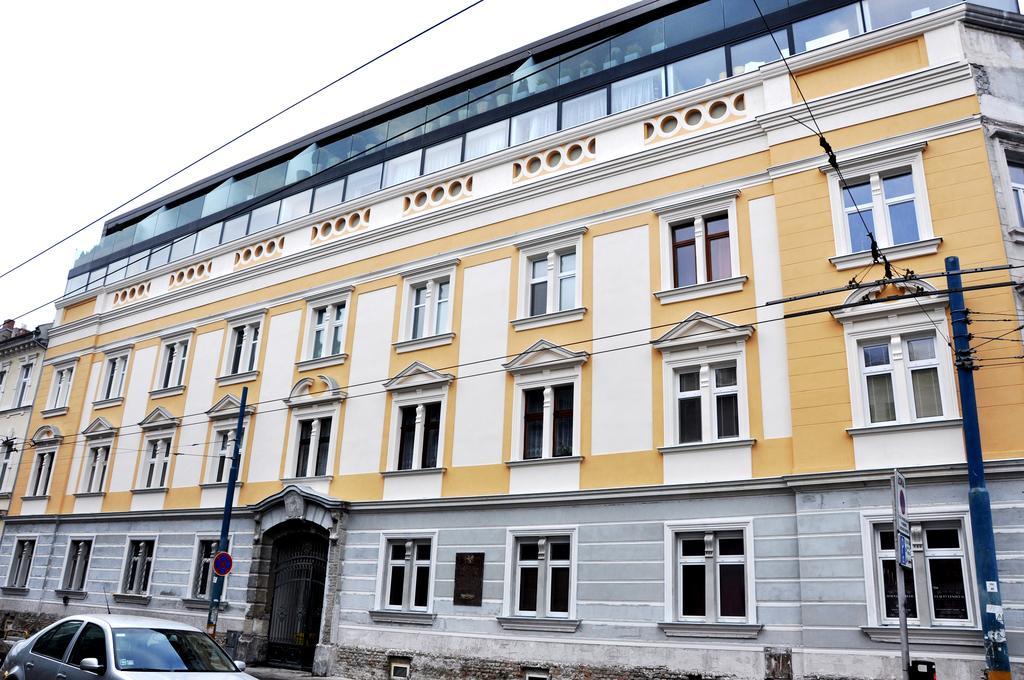 Traditional Slovak Apartment Bratislava Exterior photo